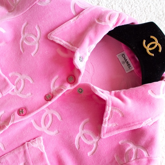 Iconic Chanel Vintage Spring 1996 Pink Velour Top - Picture 9 of 15